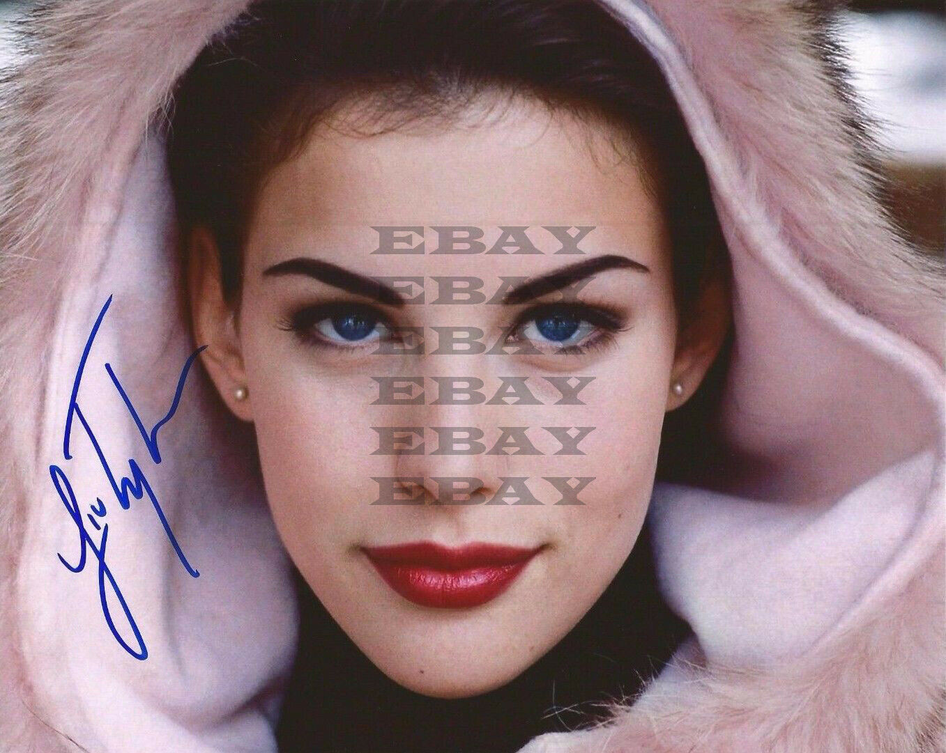 Liv Tyler Autographed Signed 8x10 Photo Reprint