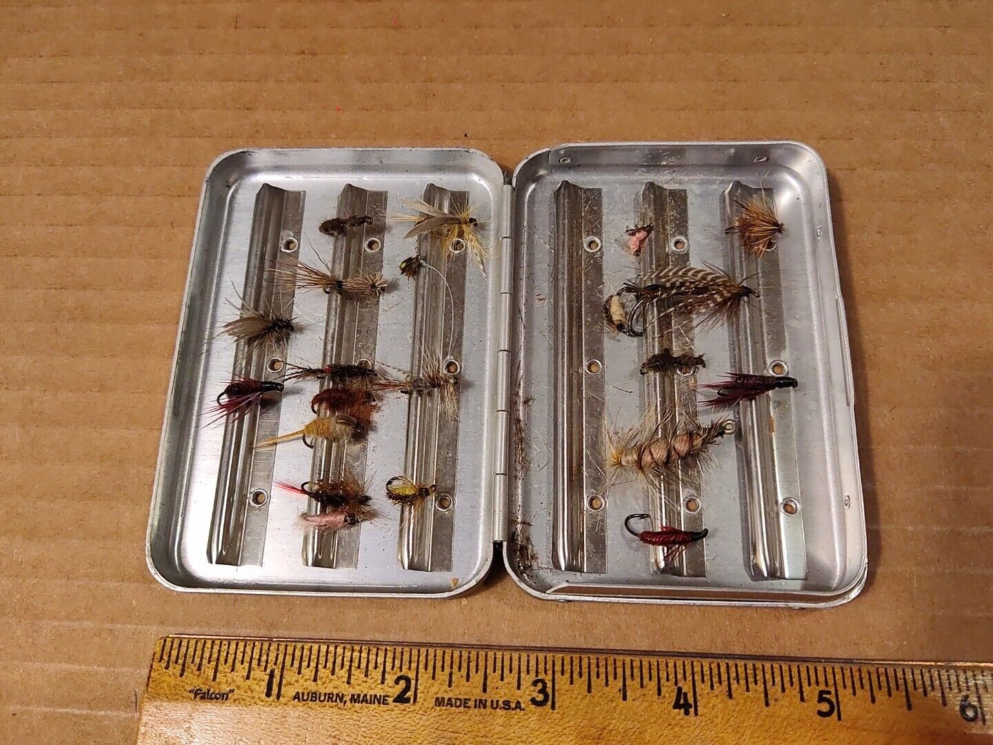 Vintage Perrin #66 Metal Fly Box With Flies
