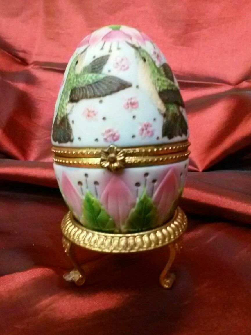 Hummingbird Trinket Box Egg Shaped On Stand  With Note From Schuller Club