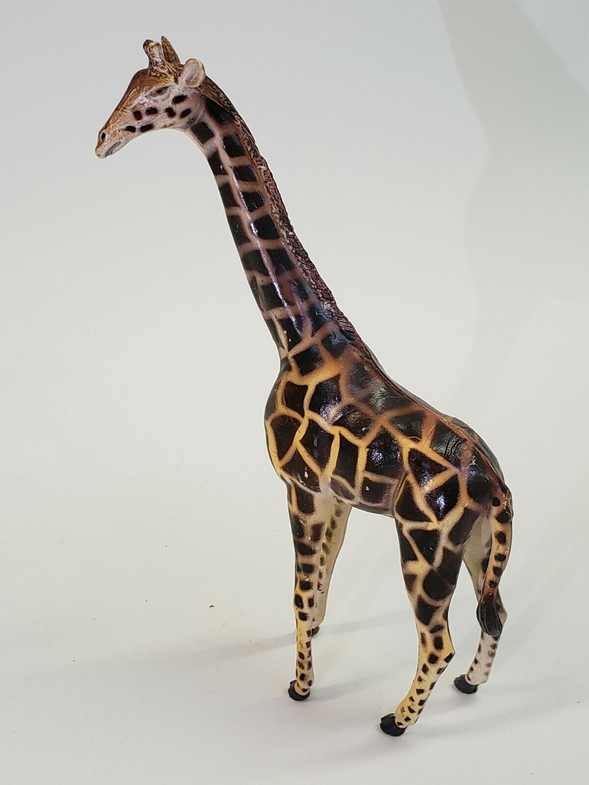 Aaa Adult Giraffe Animal Toy Figure 8 Inches Tall