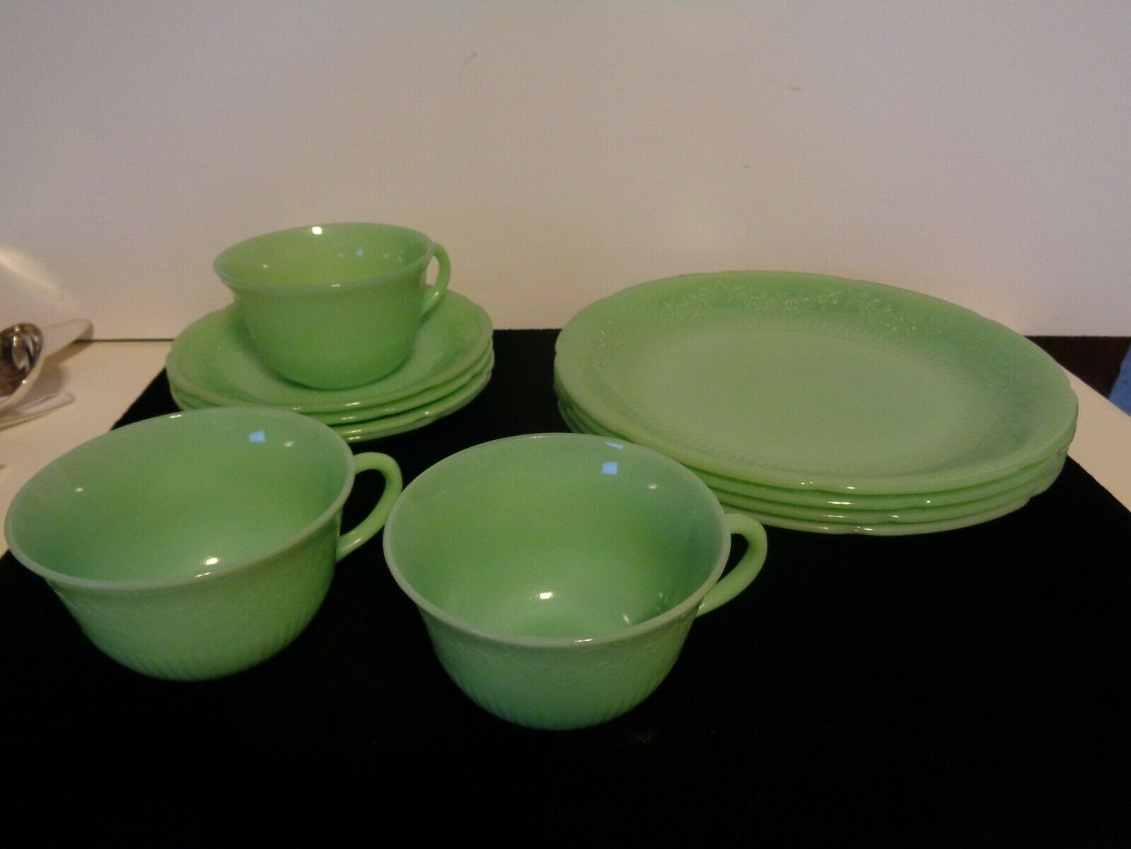 Fire-king Alice  Jadeite  3 - Dinner Plates Cup & Saucers